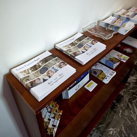 B&B Piazza 300Mila Lecce Zewnętrze zdjęcie