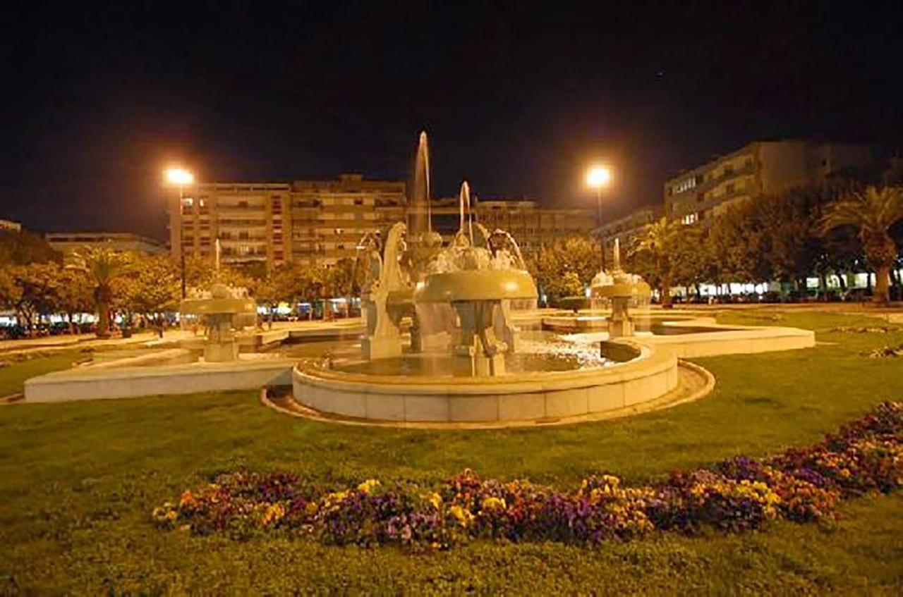 B&B Piazza 300Mila Lecce Zewnętrze zdjęcie